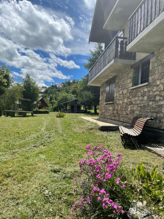 Special Randonneurs, Tranquillite Assuree Apartment Jarrier Bagian luar foto